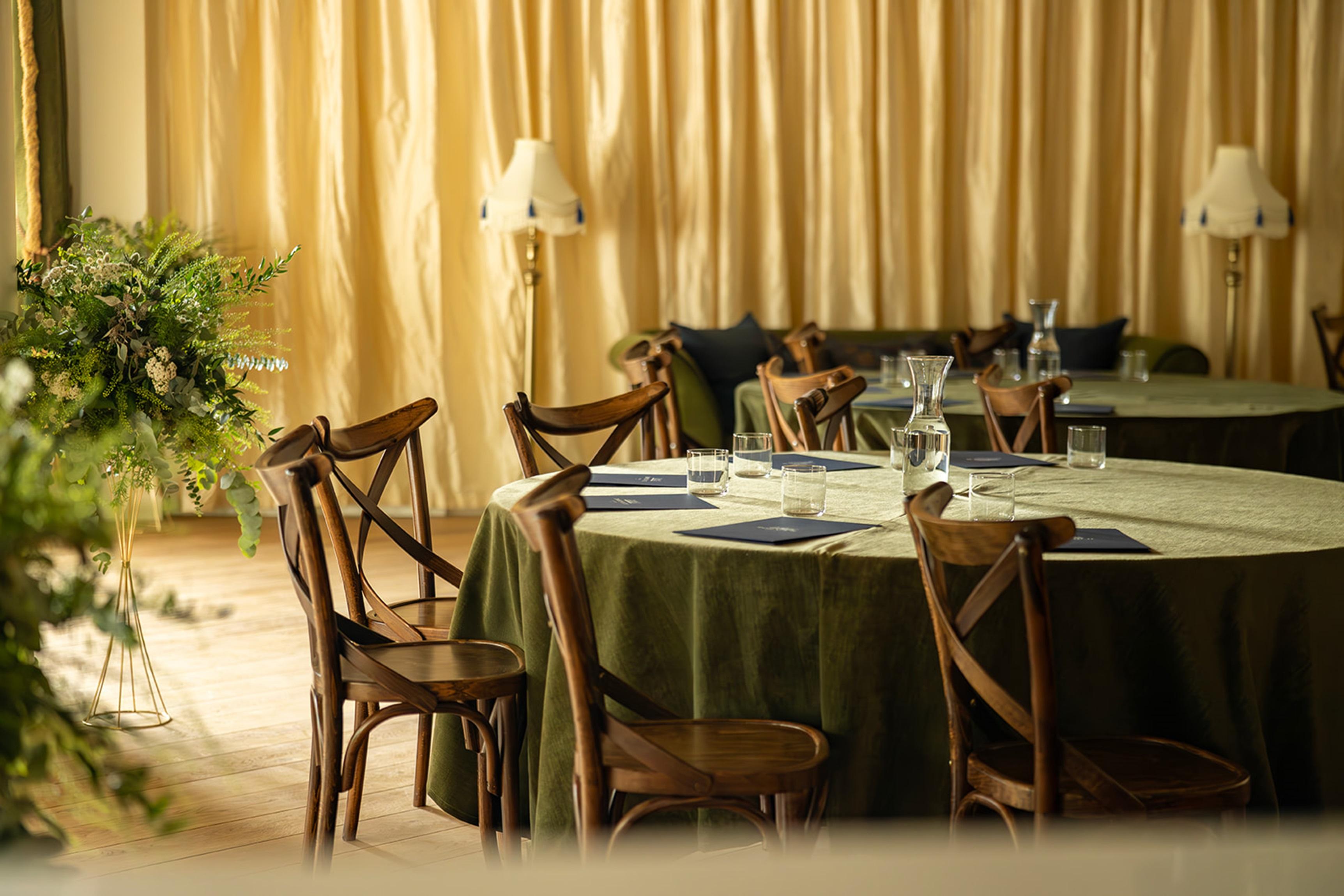 Dornoch Station Ξενοδοχείο Εξωτερικό φωτογραφία The dining room at the hotel